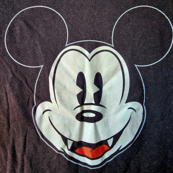 Old Navy Disney Collectabilitees Black Mickey Mouse Vampire Tee T-Shirt Boys XL - Picture 3 of 6